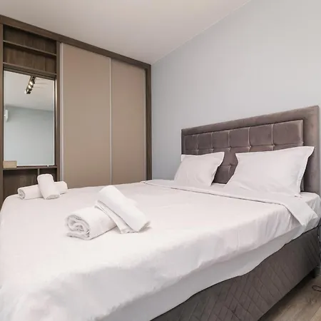 아파트 Sleek & Stylish 2-bedroom *